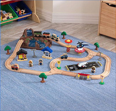 Игровой набор ГОРНАЯ ВЕРШИНА, 61 предмет KidKraft