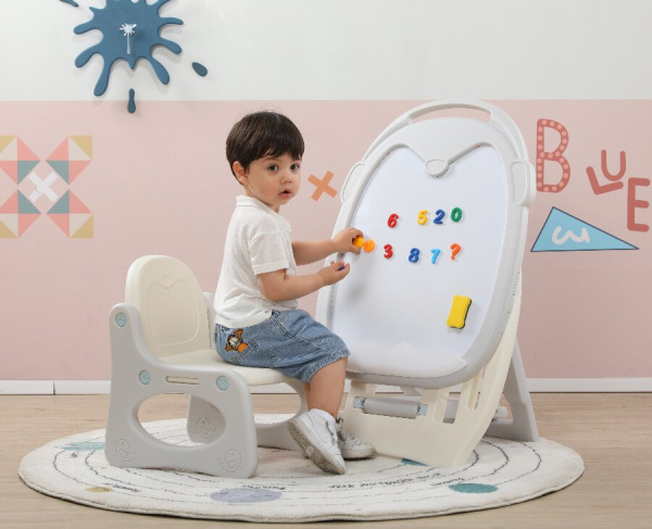 Развивающий детский мольберт UNIX Kids серый